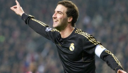 开云电竞平台注册-篮板争夺：北京队抢到48个篮板，赢得关键战役！，北京篮球队cba