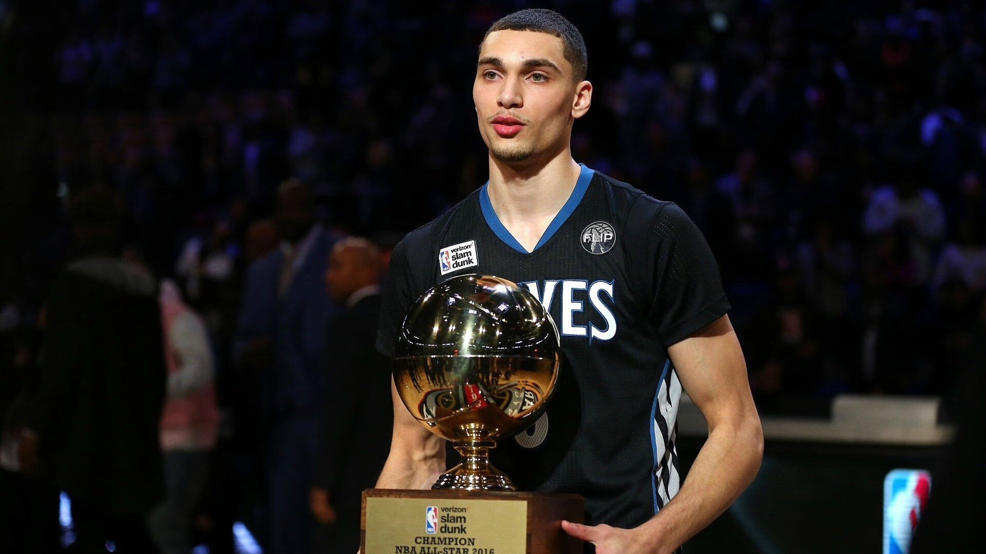 “黑马突围:联盟中最具突破性的球队故事”,黑马对战